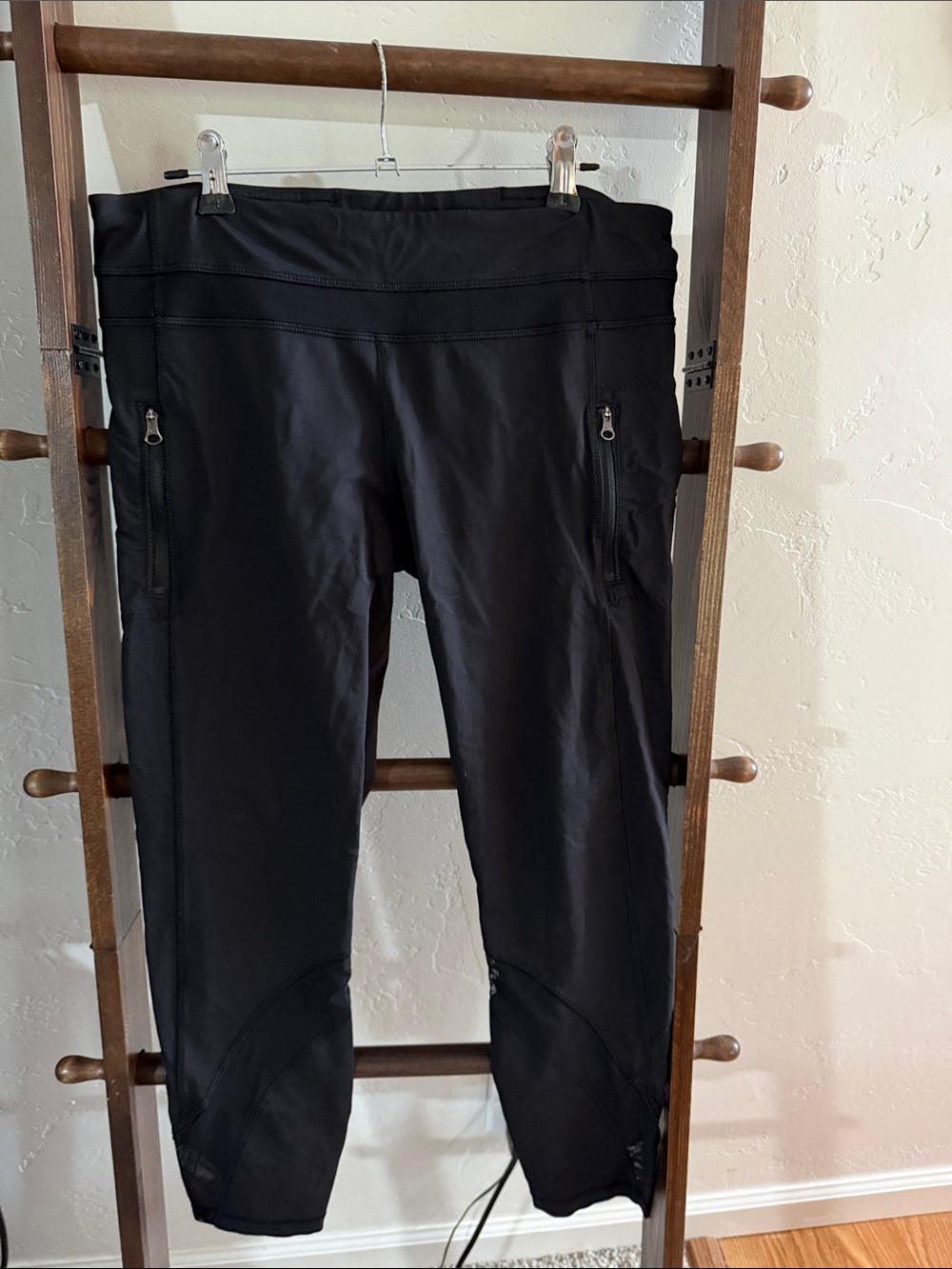 lululemon athletica Black Cropped Leggings with Zipper Pockets